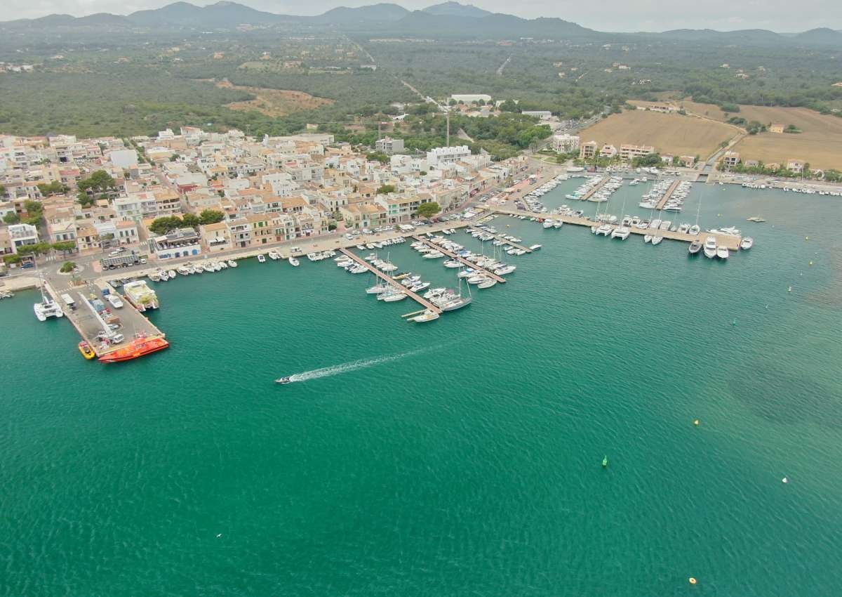 Mallorca - Port Colom Marina Port IB - Hafen bei Felanich (Portocolom)
