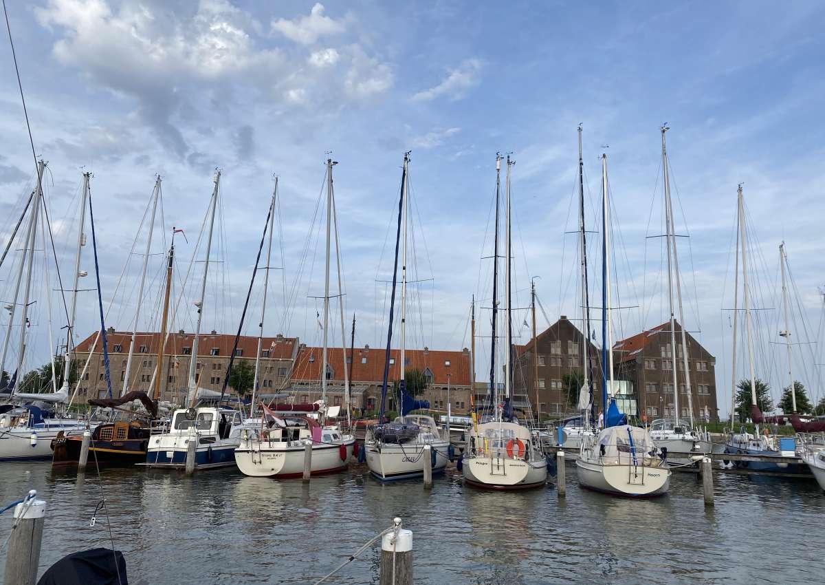 Stichting Jachthaven Hoorn - Hafen bei Hoorn