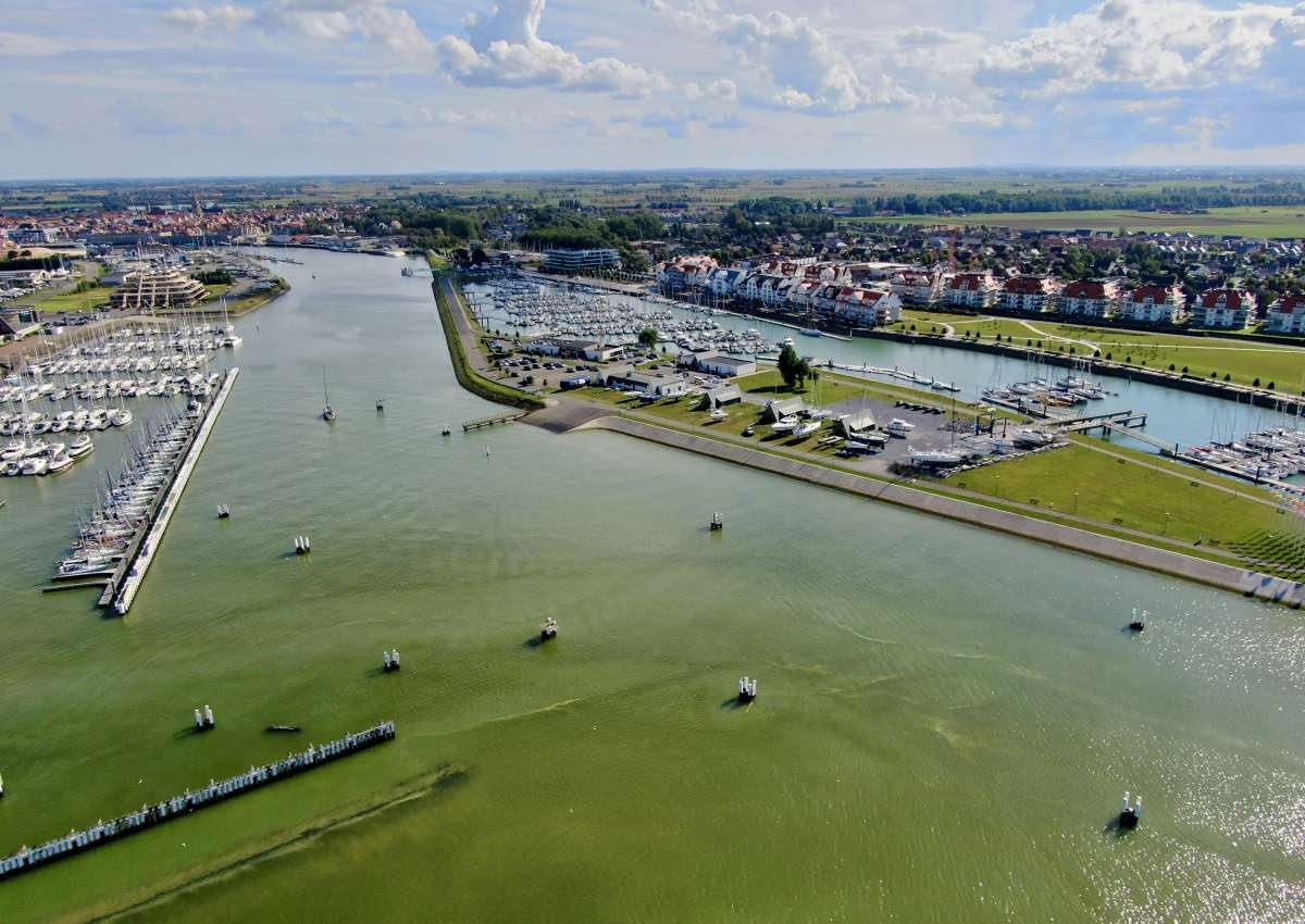 Koninklijke Yacht Club Nieuwpoort - Marina près de Nieuwpoort
